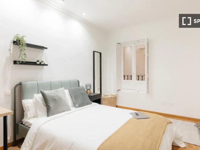 Habitación en piso compartido de 7 habitaciones, Valencia