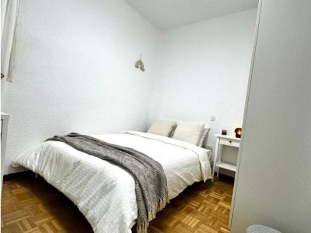 Habitación en piso compartido de 7 habitaciones, Casa de Campo, Madrid