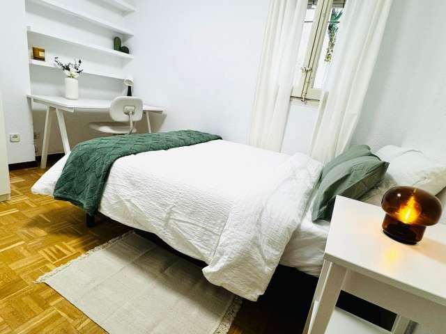 Habitación en piso compartido de 7 habitaciones, Casa de Campo, Madrid