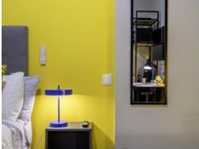 Habitación en piso compartido de 7 habitaciones en alquiler en Cuatro Caminos, perfecta para profesi