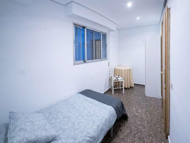 Habitación en piso compartido de 7 habitaciones en La Vega Baixa, Valencia