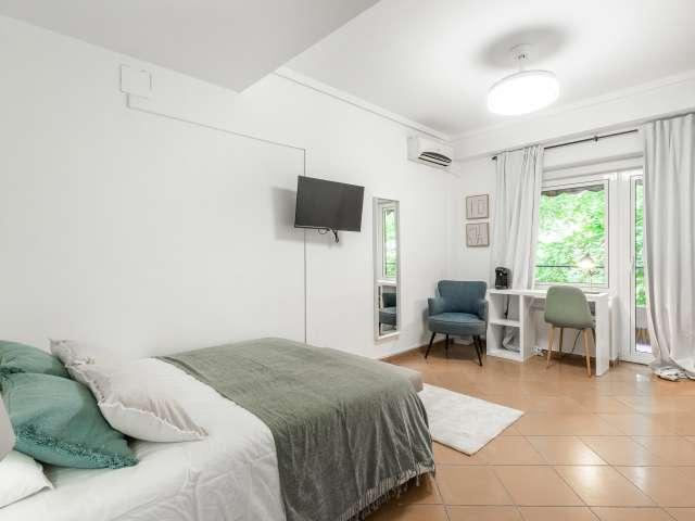 Habitación en piso compartido de 8 habitaciones, Alicante