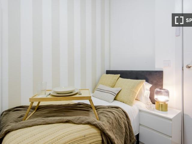 Habitación en piso compartido de 8 habitaciones en Trafalgar, Madrid