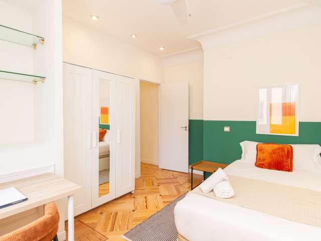 Habitación en piso compartido de 8 habitaciones, Guindalera, Madrid