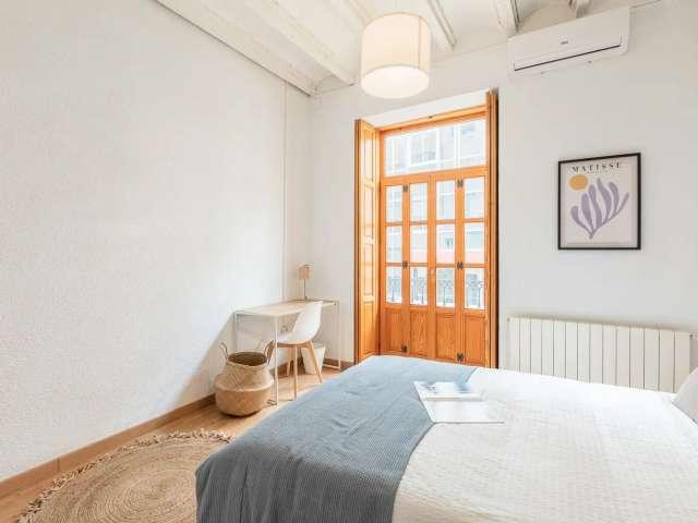 Habitación en piso compartido de 10 habitaciones en alquiler en Valencia