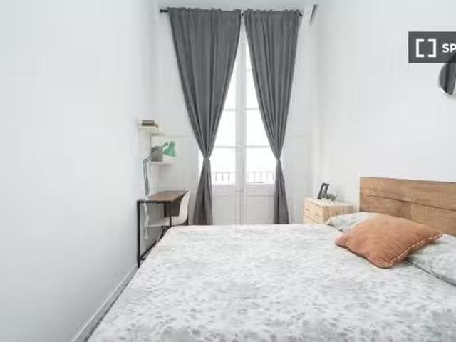 Habitación en piso compartido de 14 habitaciones, El Raval, Ba.