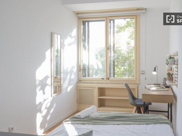 Se alquila habitación en piso compartido en Argüelles, Madrid