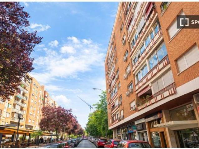 Habitación en piso compartido de 1 dormitorio en alquiler en Castilla