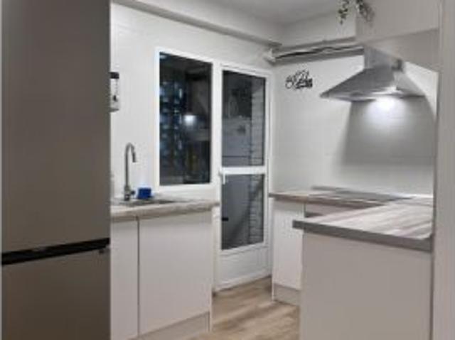 Habitación en piso compartido de 1 dormitorio en alquiler en Alcalá de Henares
