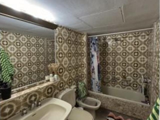 Habitación en piso compartido de 1 dormitorio en alquiler en El Putget i Farró