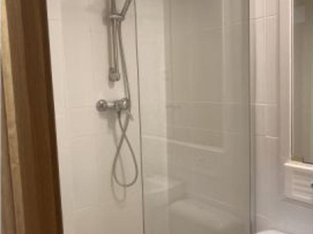 Habitación en piso compartido de 1 dormitorio en alquiler en Murcia