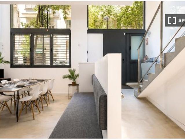 Habitación en piso compartido de 1 dormitorio en alquiler en Sant Gervasi Galvany