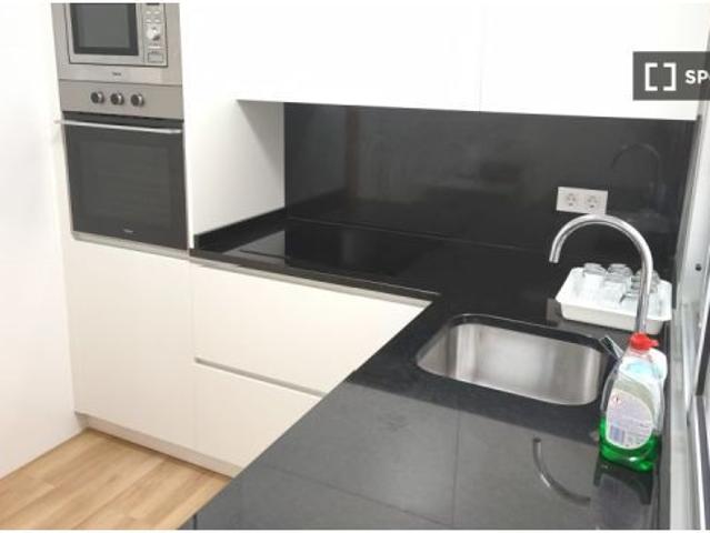 Habitación en piso compartido de 1 dormitorio en alquiler en Vigo