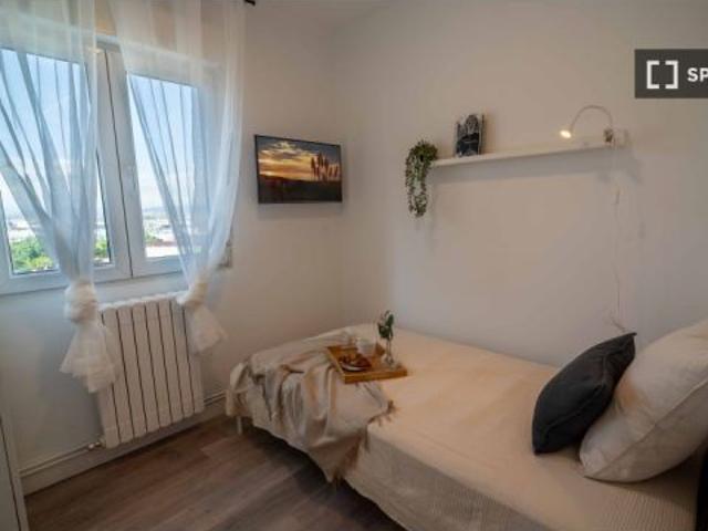 Habitación en piso compartido de 1 dormitorio en Santander, todos los gastos incluidos