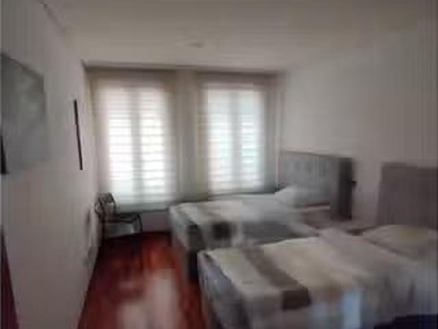 Habitación en piso compartido de 2 dormitorios en Sol, Madrid