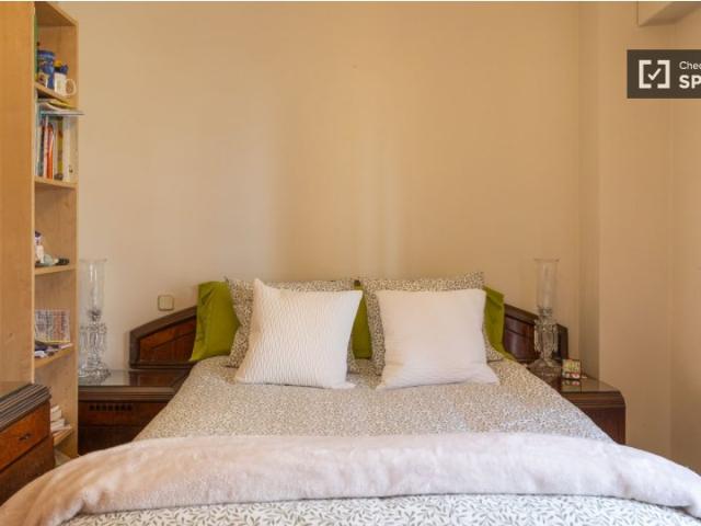 Habitación en piso compartido en Acacias, Madrid