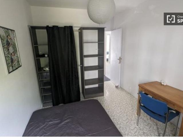 Habitación en piso compartido de 3 habitaciones en alquiler en Lille, todos los gastos incluidos