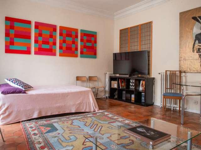 Habitación en piso compartido de 3 habitaciones en Justicia, Madrid