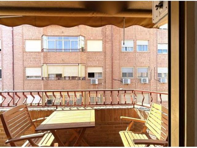 HABITACIÓN EN PISO COMPARTIDO DISPONIBLE EN SEPTIEMBRE