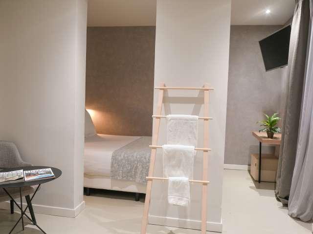 Habitación en piso compartido, El Gòtic