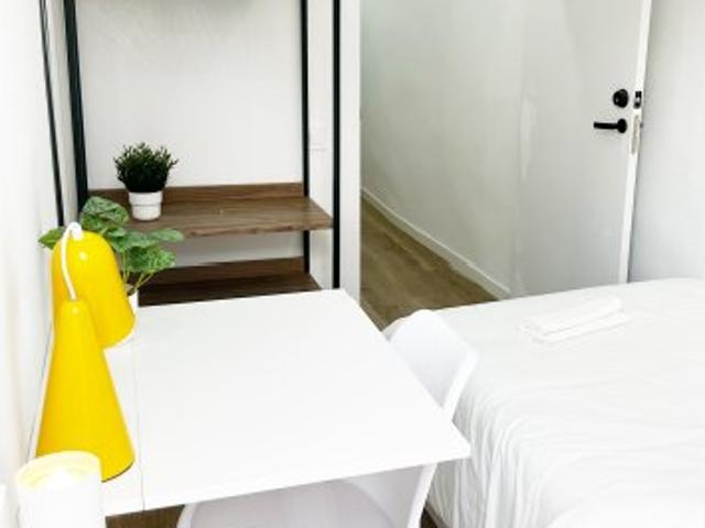 Habitación en piso compartido, El Raval, Barcelona