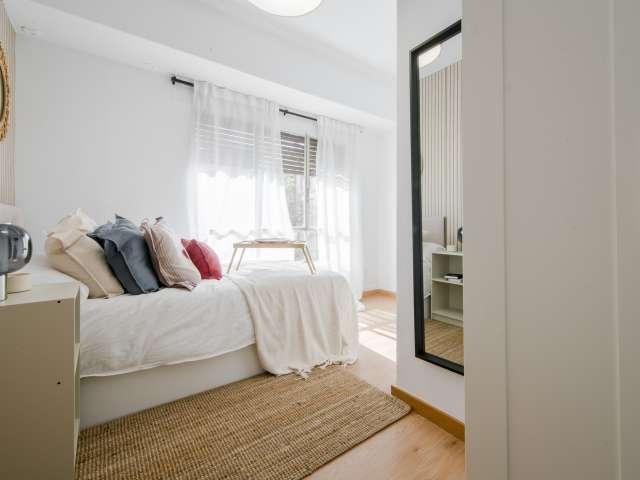 Habitación en piso compartido en Trafalgar, Madrid