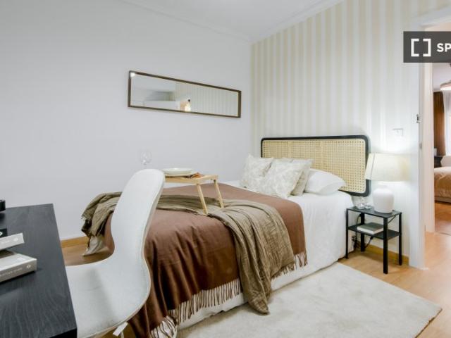 Habitación en piso compartido en Trafalgar, Madrid