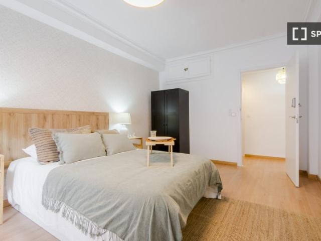 Habitación en piso compartido en Trafalgar, Madrid