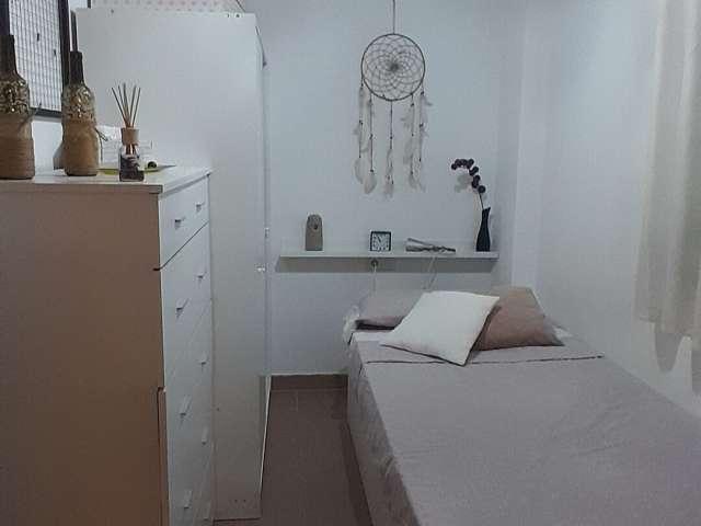 Habitación en piso compartido en valencia