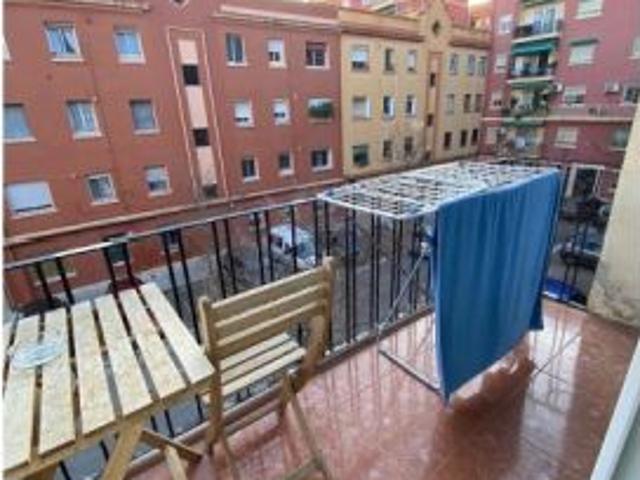 Habitación en piso compartido en valència