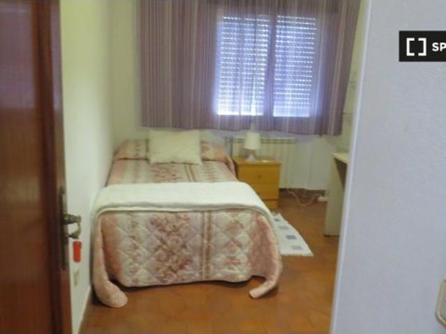 Habitación en piso compartido en Villaviciosa de Odón