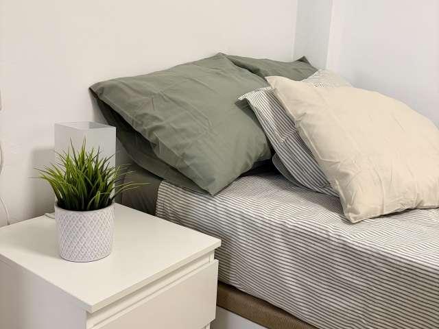 Habitación en piso compartido en Zaragoza