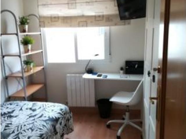 Habitación en piso compartido en Zaragoza