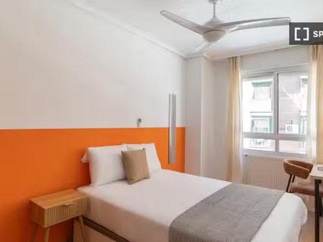 Habitación en piso compartido en Acacias, Madrid