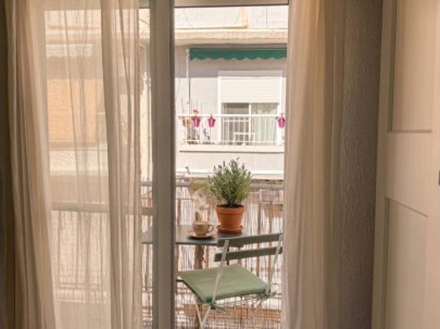 Habitación en piso compartido en Aiora, Valencia