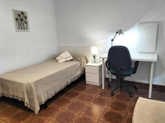 Habitación en piso compartido en Aiora, Valencia