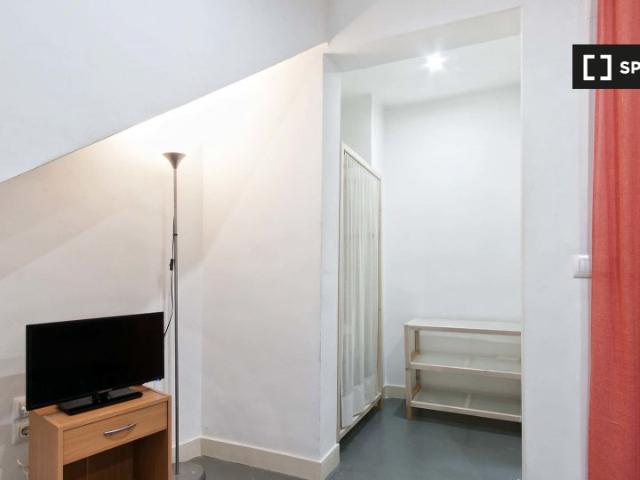 Habitación en piso compartido en Alicante