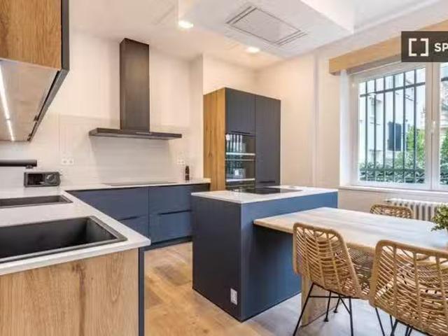 Habitación en piso compartido en alquiler, Vallehermoso, Madrid
