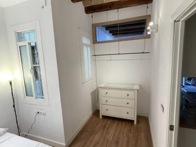 Habitación en piso compartido en alquiler, Barcelona, Eixample