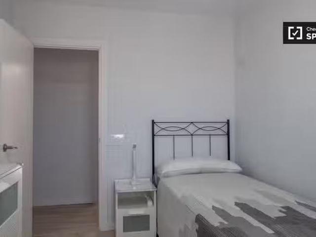 Habitación en piso compartido en alquiler, Bellas Vistas, Madr.