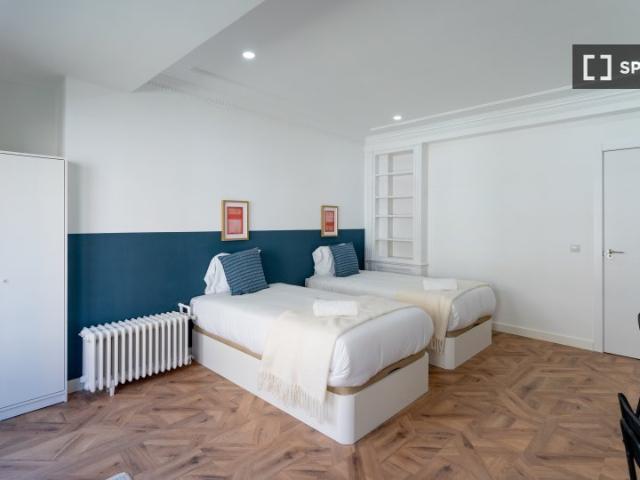 Habitación en piso compartido en alquiler, Castillejos Madrid