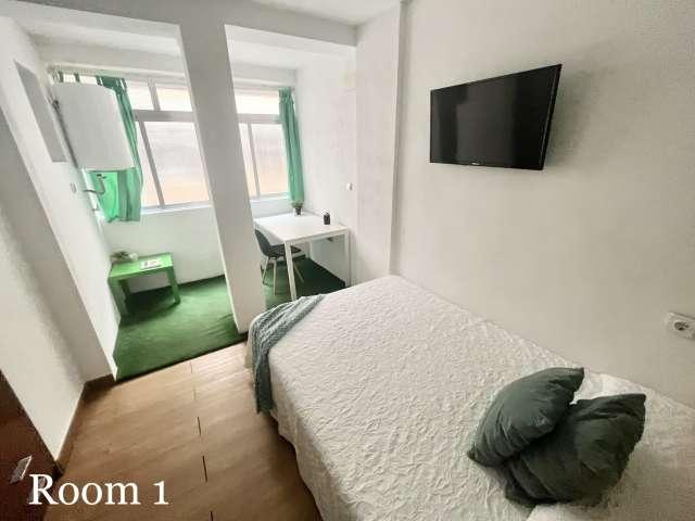 Habitación en piso compartido en alquiler, El Plantar, Sevilla