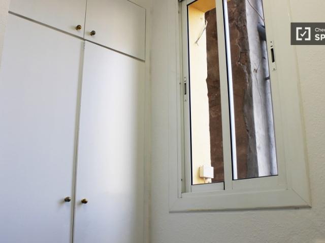 Habitación en piso compartido en alquiler El Raval, Barcelona