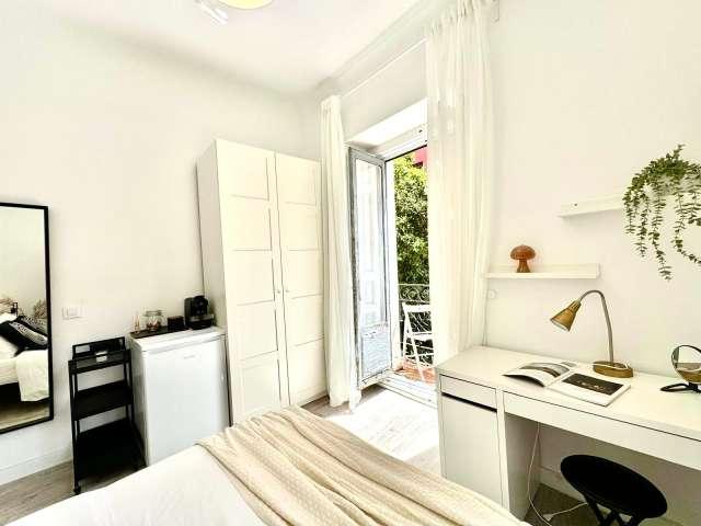 Habitación en piso compartido en alquiler en Universidad, Madrid