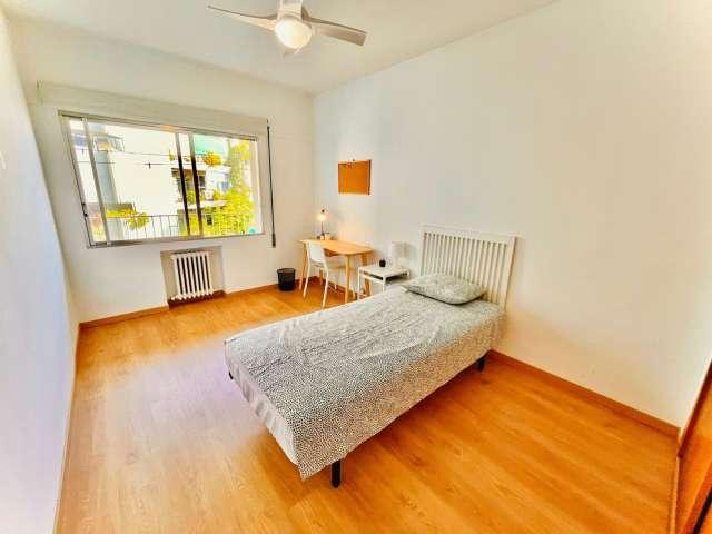 Habitación en piso compartido en alquiler en Universidad, Madrid