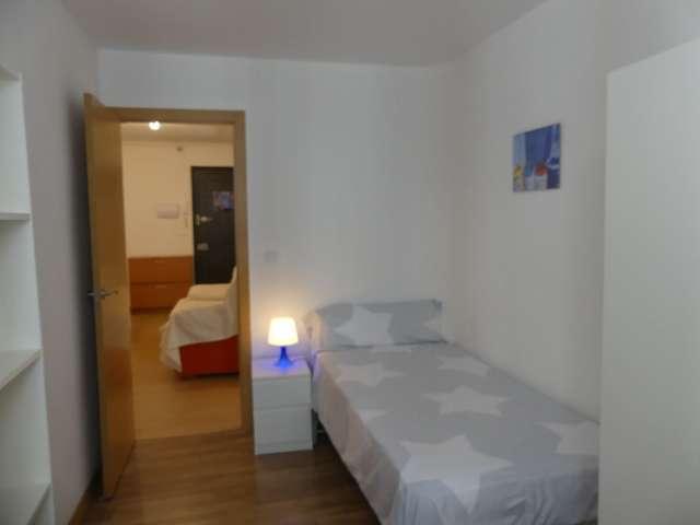 Habitación en piso compartido en alquiler en Zaragoza