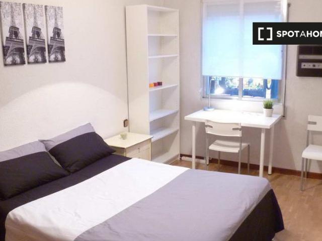 Habitación en piso compartido en alquiler en Abrantes, Madrid