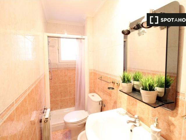 Habitación en piso compartido en alquiler en Abrantes, Madrid