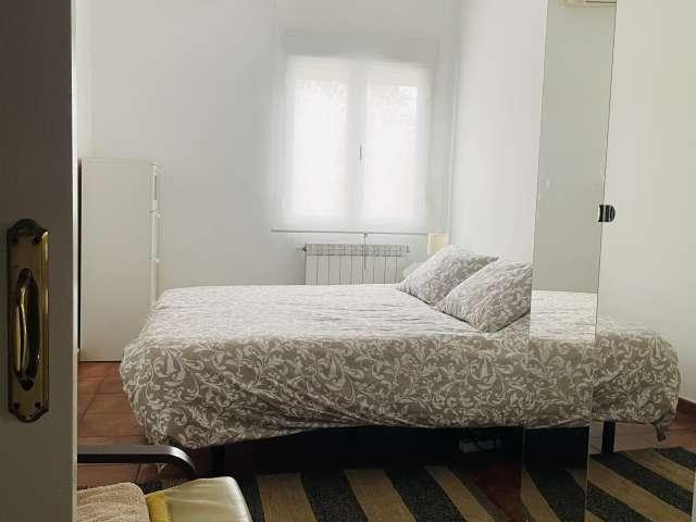 Habitación en piso compartido en alquiler en Abrantes, Madrid