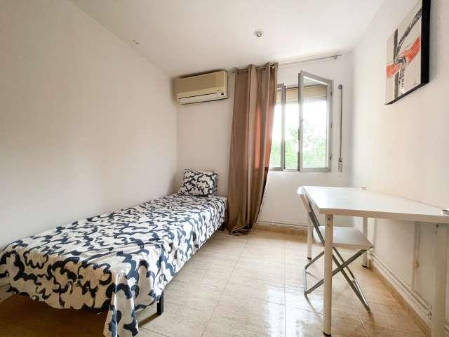 Habitación en piso compartido en alquiler en Abrantes, Madrid